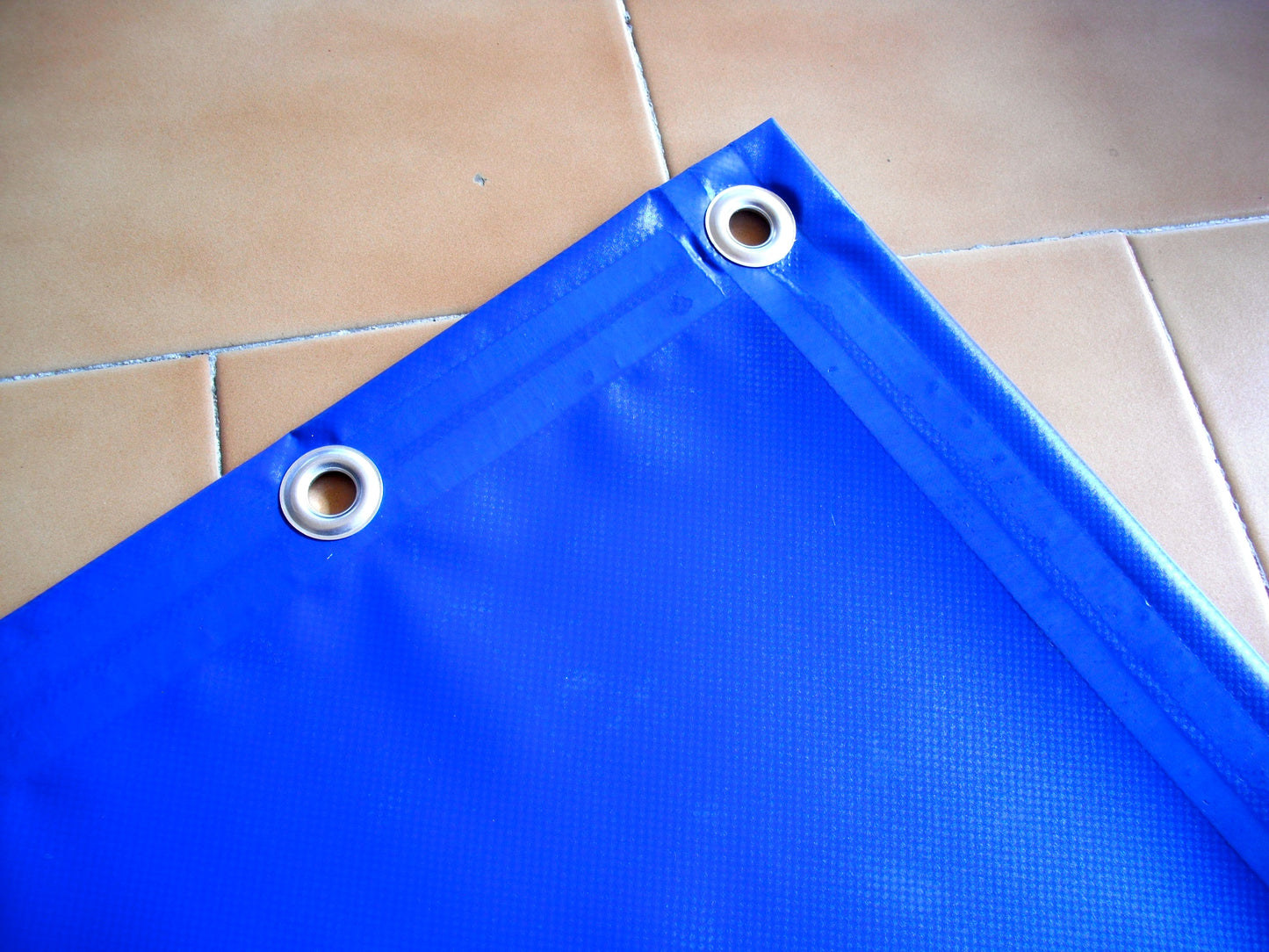 occhiello rotondo in alluminio